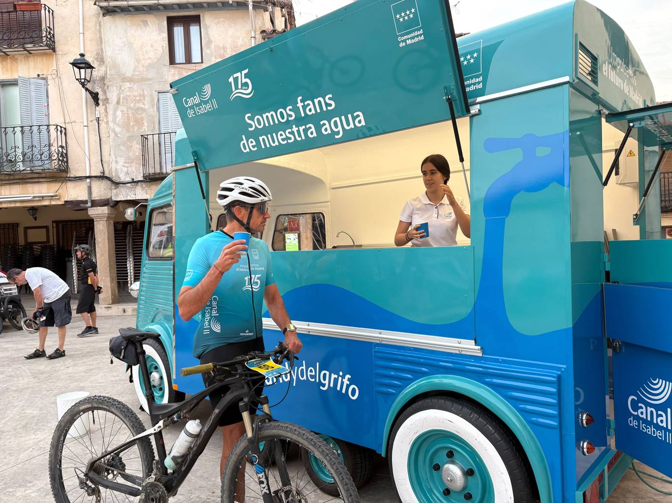 La Comunidad de Madrid reúne a 262 ciclistas en la I Ruta BTT Canal de Isabel II