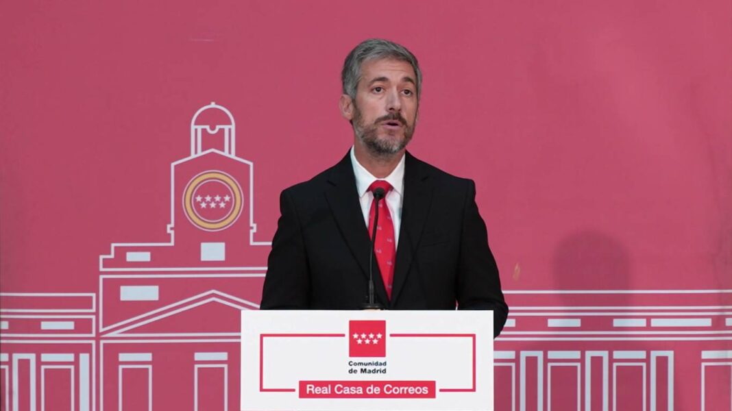 Madrid exige desalojar la acampada de Puerta del Sol en 48 horas - imagen 1
