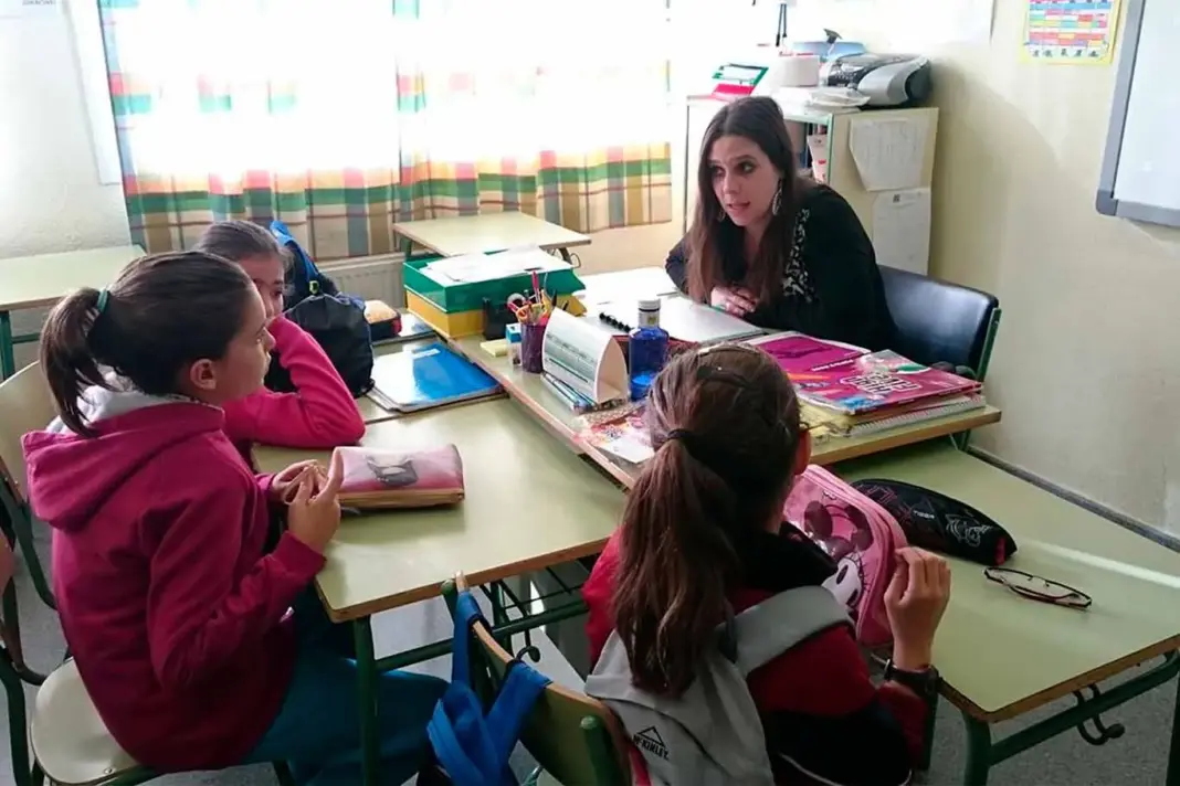 CCOO denuncia incertidumbre sobre auxiliares de conversación en el inicio de curso - imagen 2
