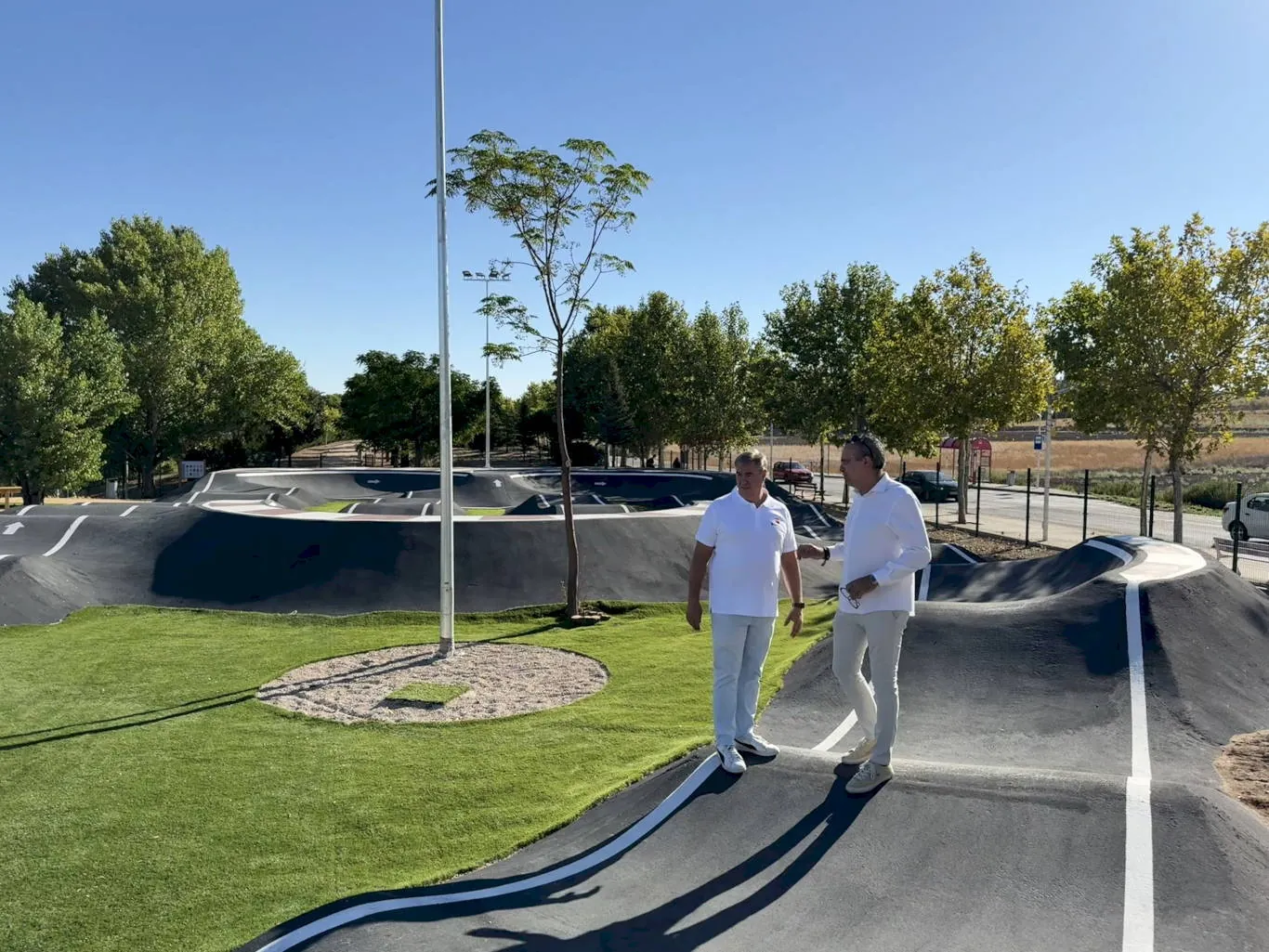 La Comunidad de Madrid invierte 625.000 euros en renovar zonas verdes y deportivas de Cobeña