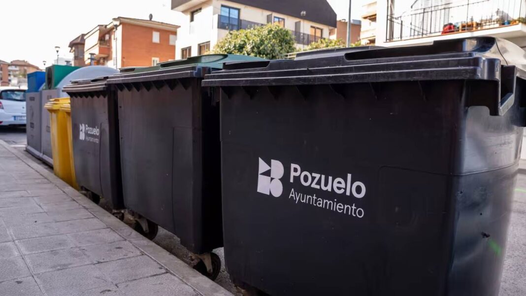 Pozuelo: comienza la sustitución de 22 contenedores soterrados del centro - imagen 1