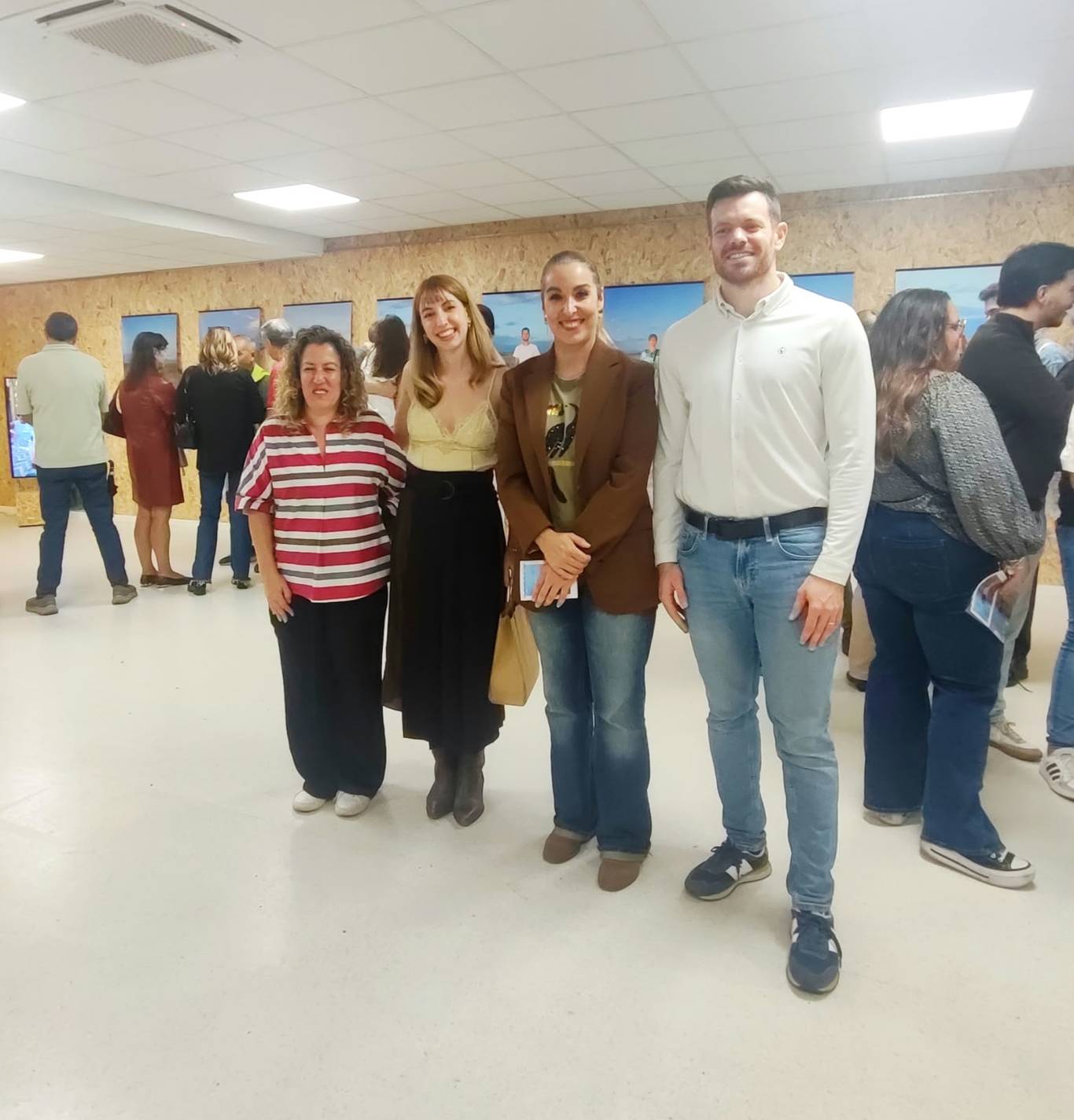 Alcalá acoge en la Casa de la Juventud las exposiciones de Erica Santos y Lucía Gordillo
