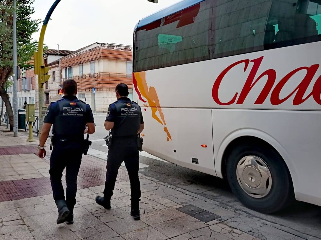 San Fernando de Henares retoma las inspecciones de transporte escolar en las excursiones - imagen 1