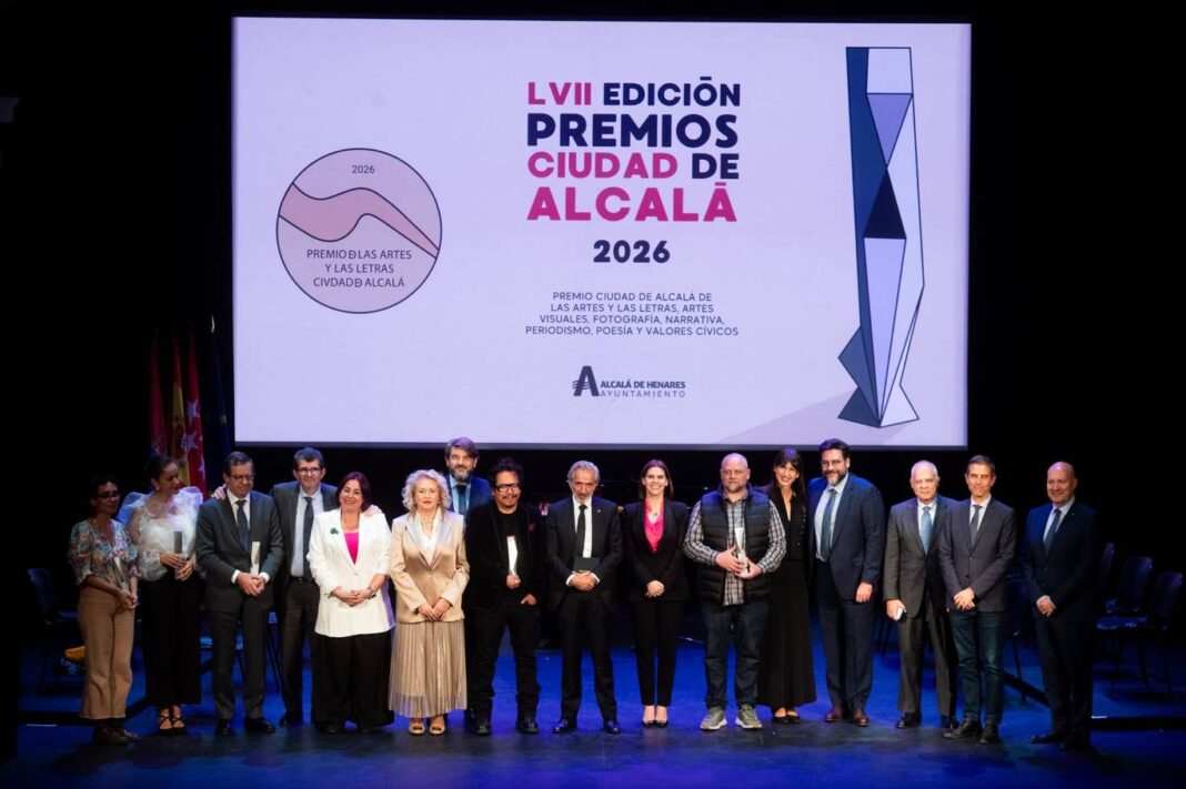 Alcalá de Henares: Imanol Arias recibe el Premio de las Artes y las Letras en los Ciudad de Alcalá - imagen 1