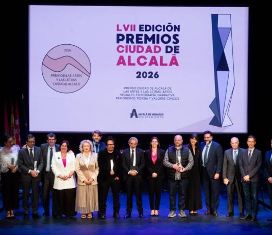 Alcalá de Henares: Imanol Arias recibe el Premio de las Artes y las Letras en los Ciudad de Alcalá - imagen 1
