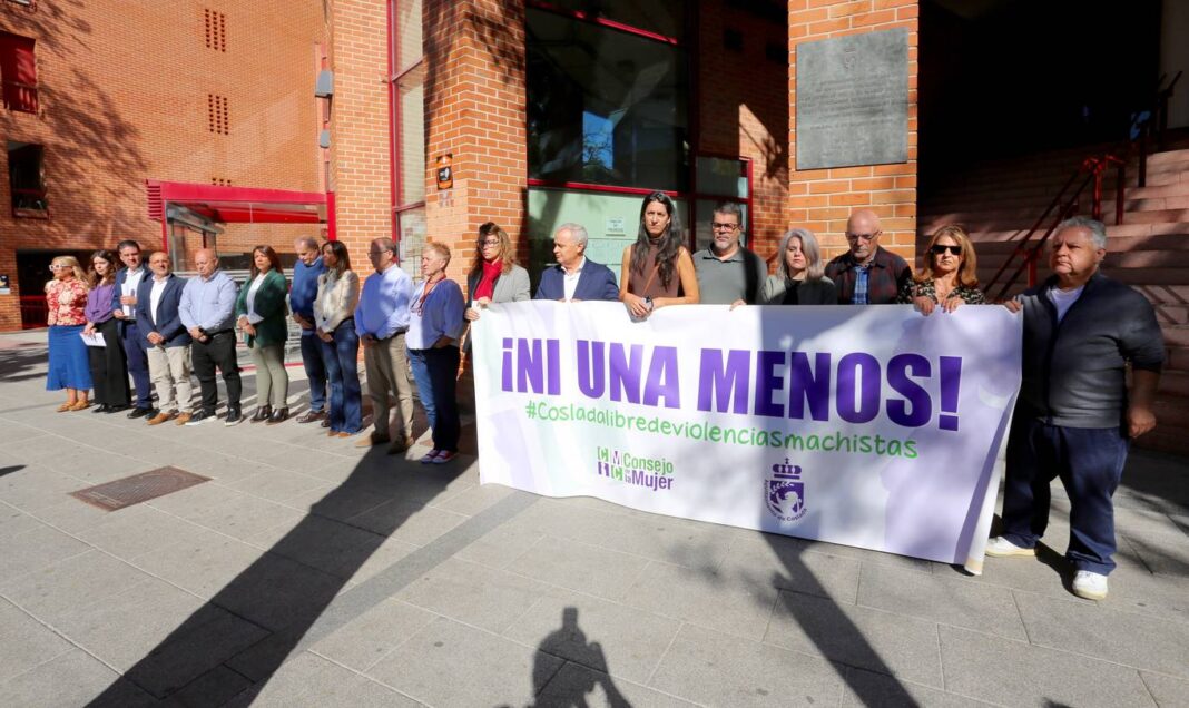 Coslada: concentración silenciosa contra los asesinatos machistas de 2026 - imagen 1