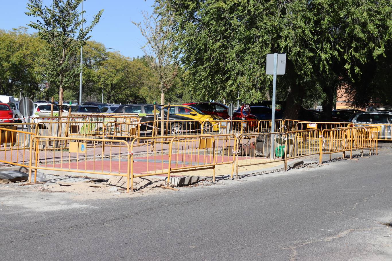 Alcalá de Henares: Continúan las obras de ampliación del aparcamiento de Jiménez de Quesada