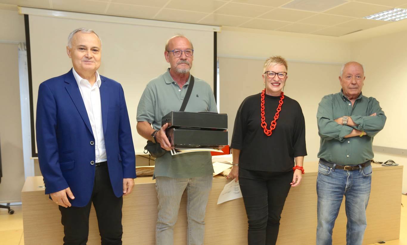 Coslada entrega los premios de los Torneos de Juegos de Mesa para mayores