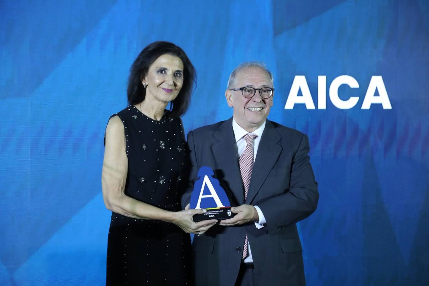 Alcobendas reconoce a Ana Rosa Quintana, Carrefour y VASS en los Premios Avanza 2026