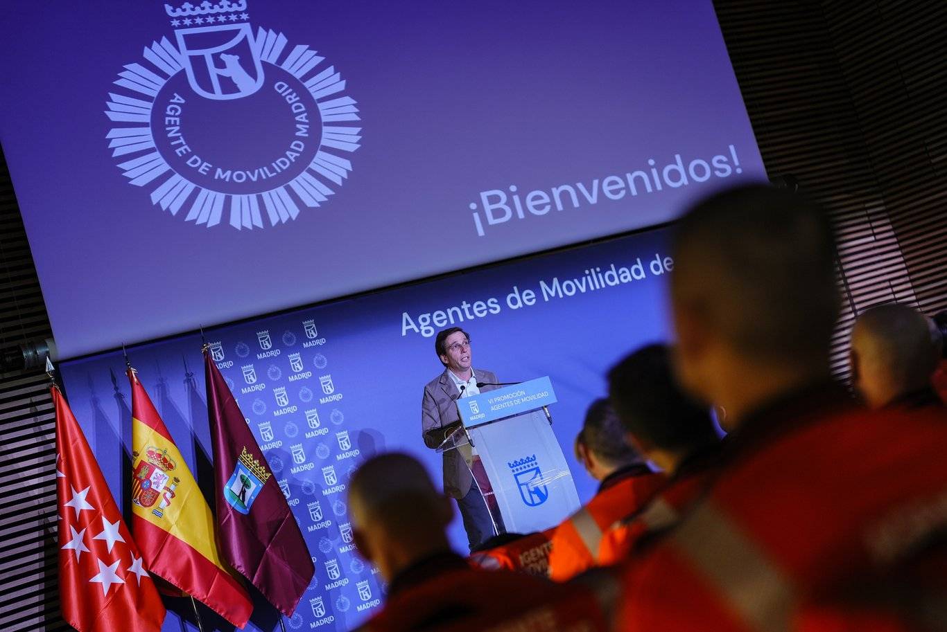 Madrid: Almeida da la bienvenida a 86 nuevos agentes de movilidad