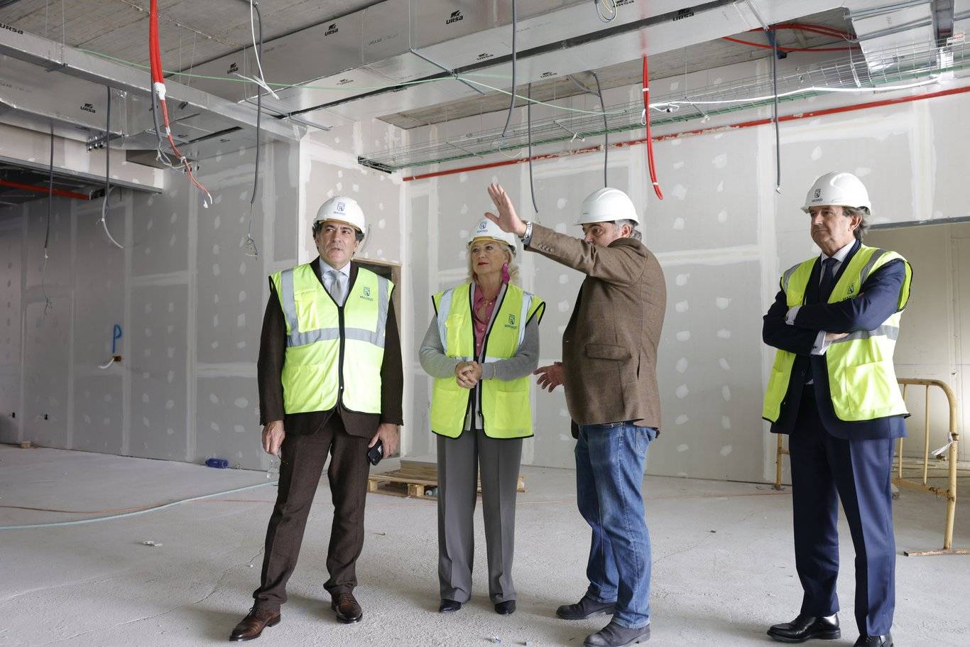 Hortaleza: García Romero supervisa las obras de la Biblioteca Rosa Chacel