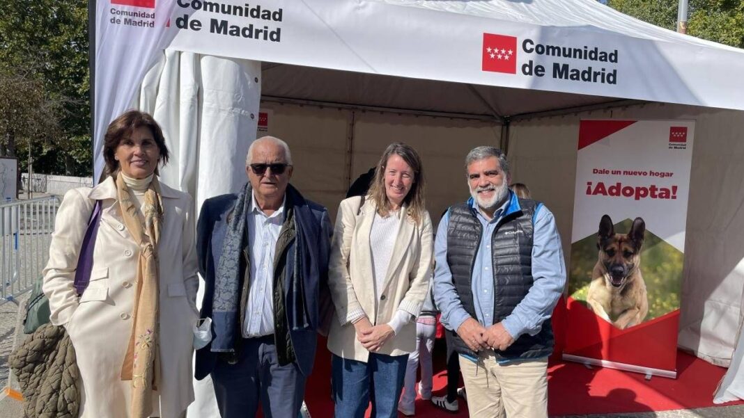 La Comunidad de Madrid celebra la XXI edición del Salón para la Adopción de Animales de Compañía - imagen 1
